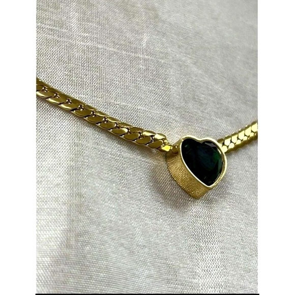 18K Gold Plated emerald green heart necklace snake stainless steel women jewelry - Picture 7 of 9
